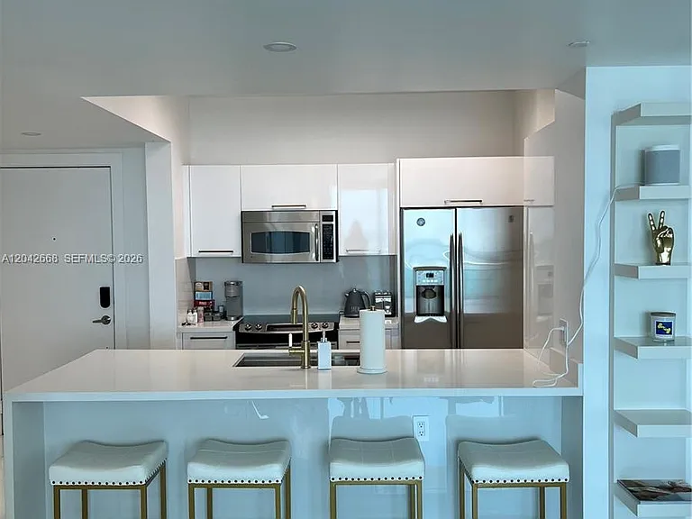 951 Brickell Ave #2704 — Photo 3