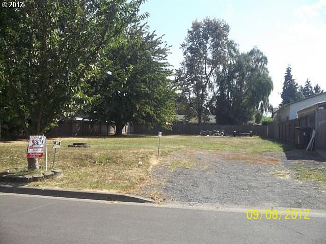 2nd image of Carolyn Dr
