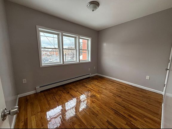 4th image of 1022 Linden Blvd #1
