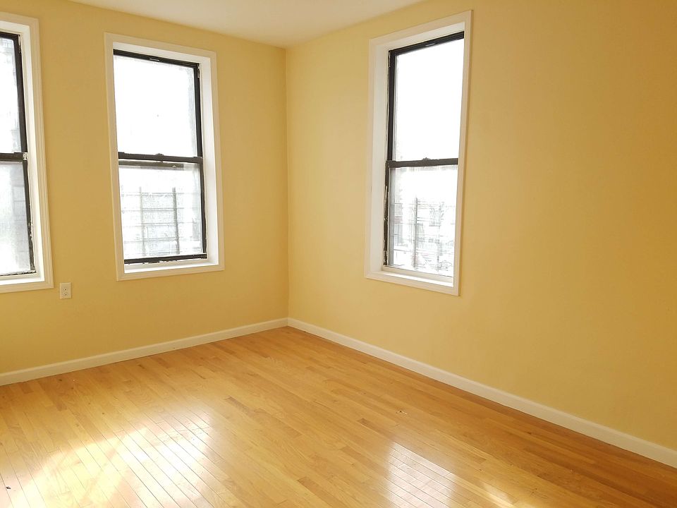 1st image of 248 Sherman Ave APT 21