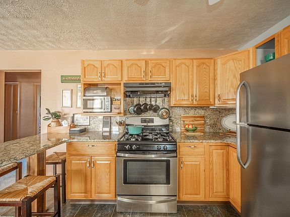4th image of 3508 N Cowing Park Ln