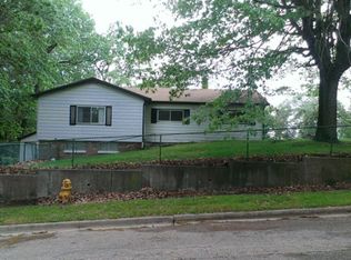 604 Howland Ave, Pontiac, MI 48341