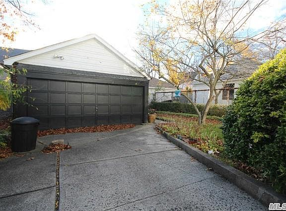 3rd image of 8544 Eton St