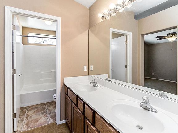 5th image of 1308 S Navajo Ln