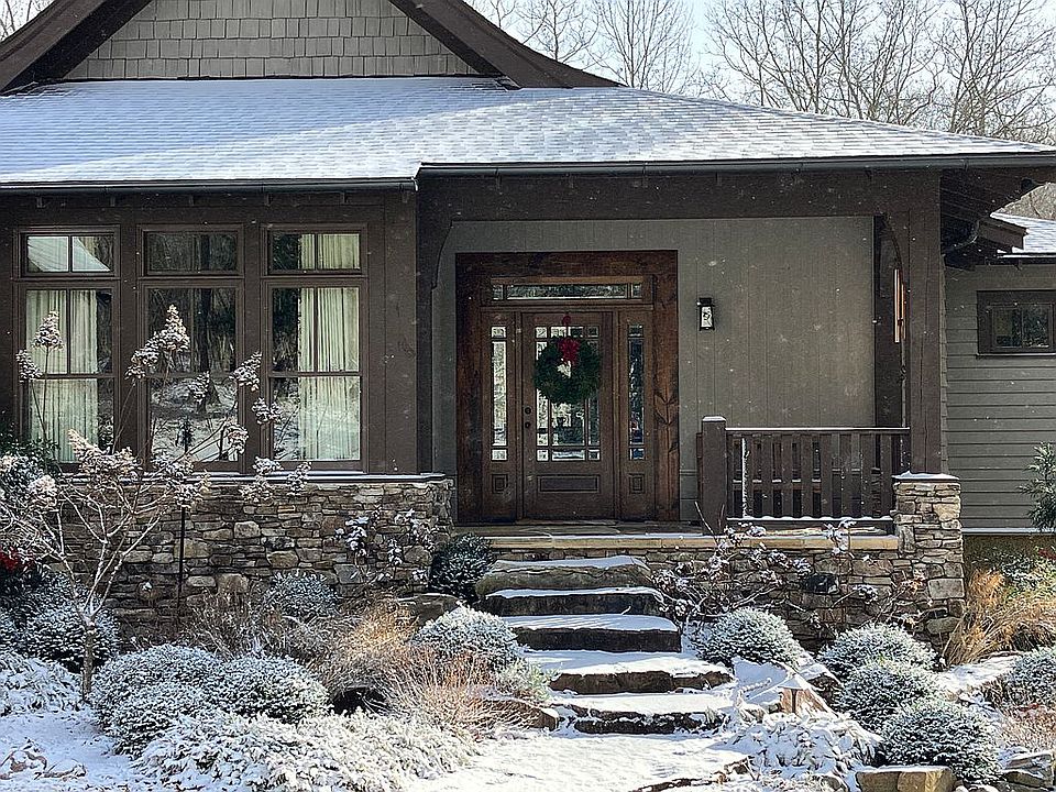 1st image of 2030 Lakeshore Dr