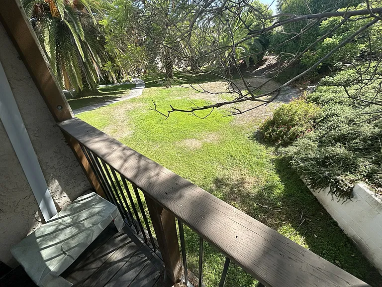 104 Avenida Las Brisas #D — Photo 5