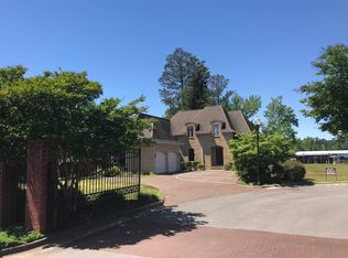 101 Riviera Dr, Guntersville, AL 35976