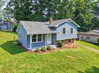 77 Amelia Ln, Hillsville, VA 24343