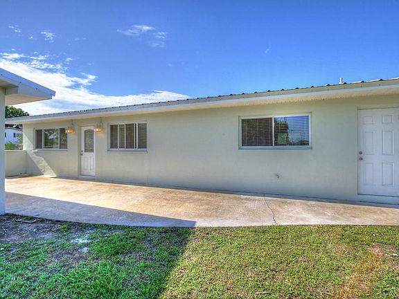 4th image of 118 N Osceola Dr