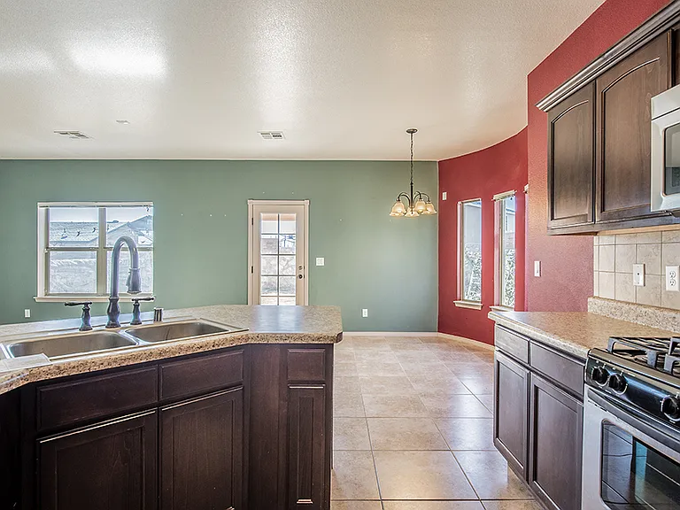 7128 Copper Canyon Dr — Photo 6