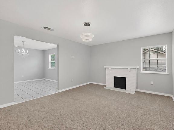 5th image of 907 Ogden Ave