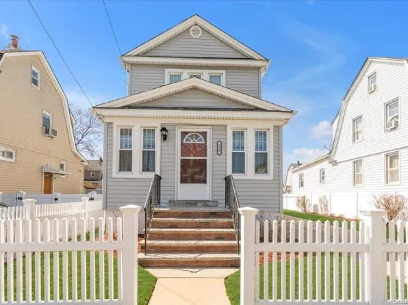 118 Derby Street, Valley Stream, NY 11581