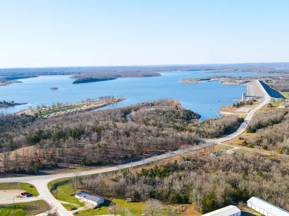 20908 County Road 283, Hermitage, MO 65668