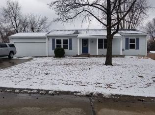 604 Woodcrest Blvd, O Fallon, MO 63368