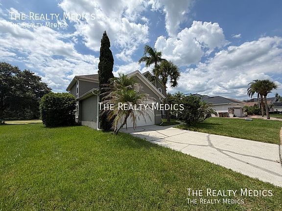 2nd image of 1565 The Oaks Blvd