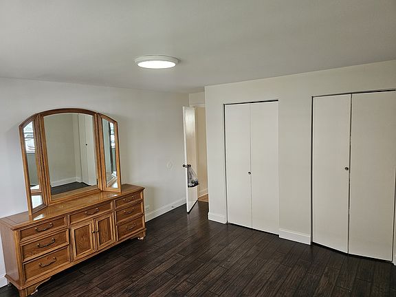 5th image of 7711 W 87th St APT 3