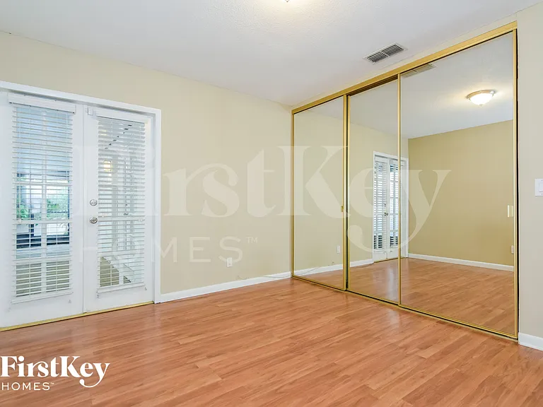 8006 La Serena Dr — Photo 11