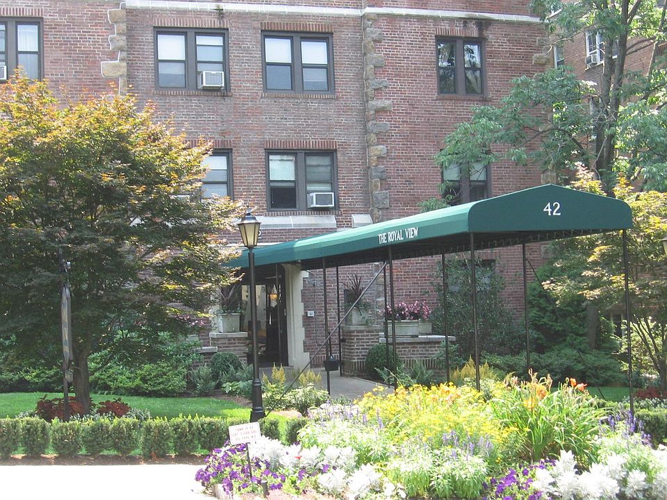1st image of 40 Barker Ave APT 4F
