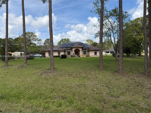 9765 Apache Blvd, West Palm Beach, FL 33412