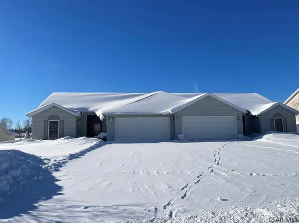 110 Julz Dr, Johnstown, PA 15904