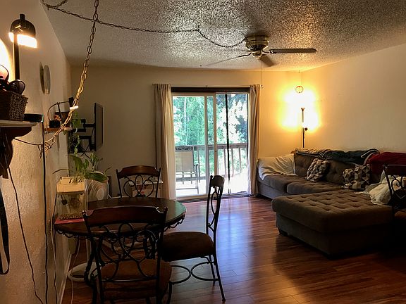 3rd image of 37 Glacier Ave
