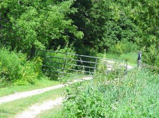 W9390 County Road O, Elroy, WI 53929