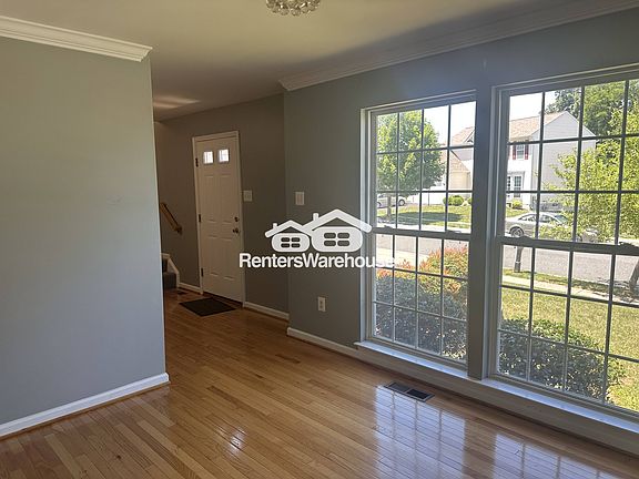 5th image of 5613 Harvey Ct