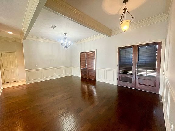 5th image of 105 Lynwood Ct