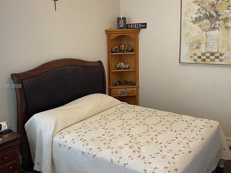 3885 E Hibiscus St — Photo 21