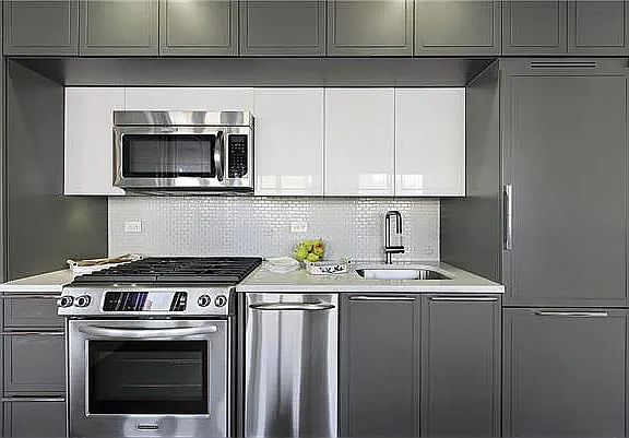 3rd image of 432 W 52nd St APT 7G
