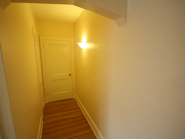 4363 SE Belmont St #303 — Photo 9