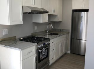 2933 24th St, San Francisco, CA 94110