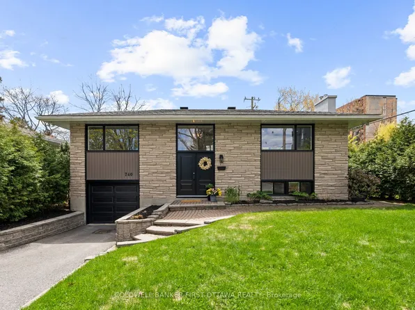 740 Garner Ave, Ottawa, ON K1V 6M6