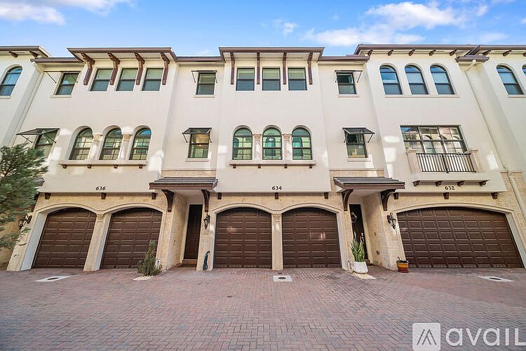 1st image of 634 Windward Cir N #634S