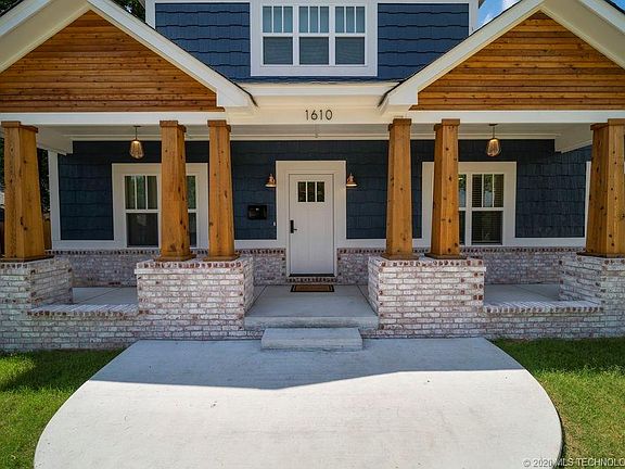 4th image of 1610 W Easton Pl