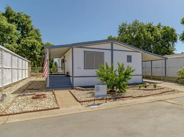 202 Webb Dr #17, Wheatland, CA 95692