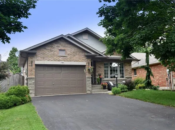 79 Liam Dr, Hamilton, ON L9G 4Y1