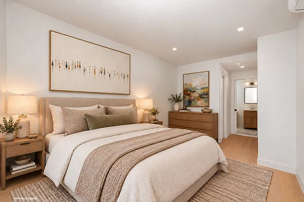 Bedroom, photo 5