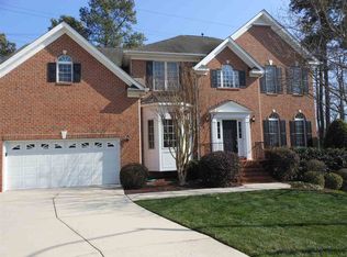 2824 Crystal Oaks Dr, Raleigh, NC 27614