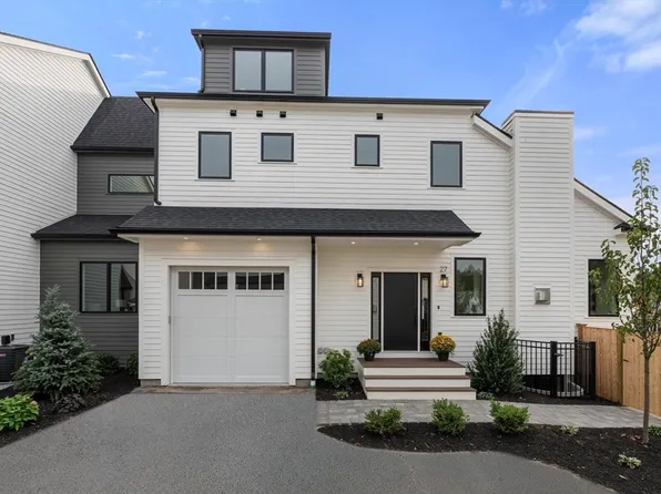 27 Johnson Pl #27, Auburndale, MA 02466