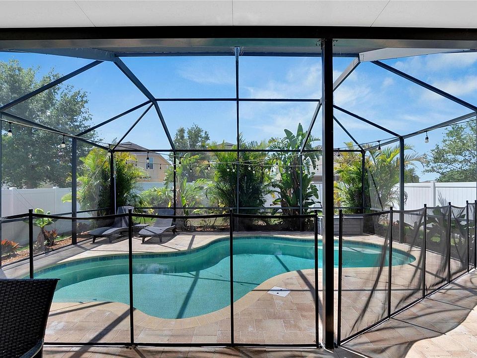 1st image of 10517 Whispering Hammock Dr