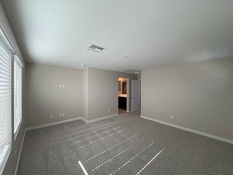 3354 S 180th Ln — Photo 18