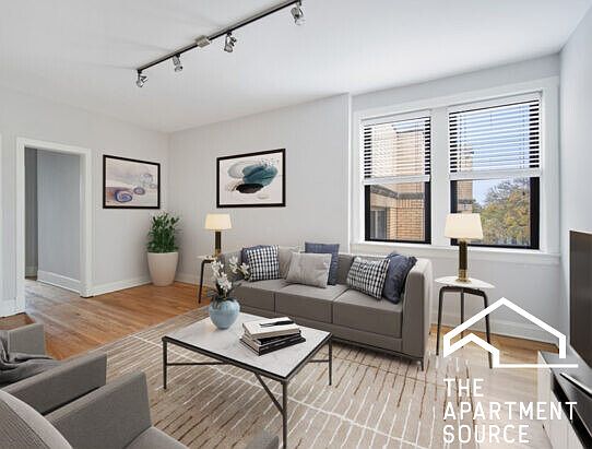 1st image of 2325.5 N Rockwell St #B2
