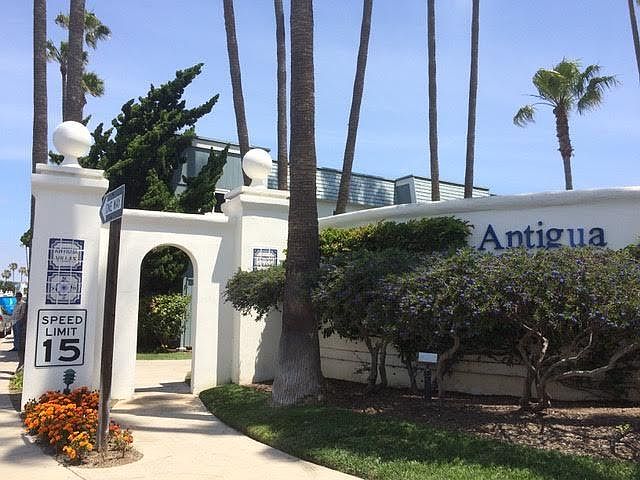 1st image of 40 Antigua Ct