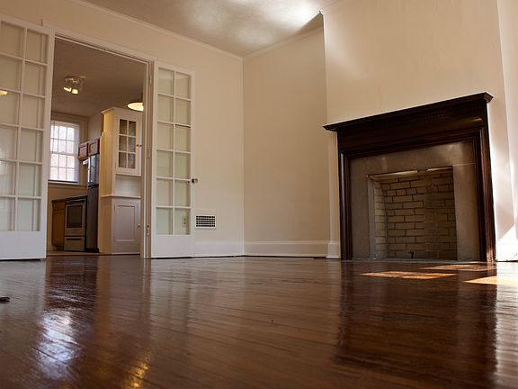 Looking from bed nook towards breakfast nook and kitchen.