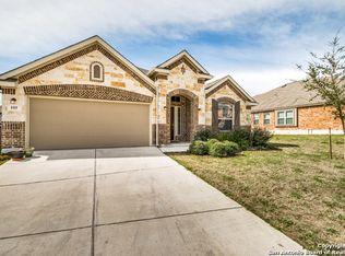 105 Fernwood Dr, Schertz, TX 78108