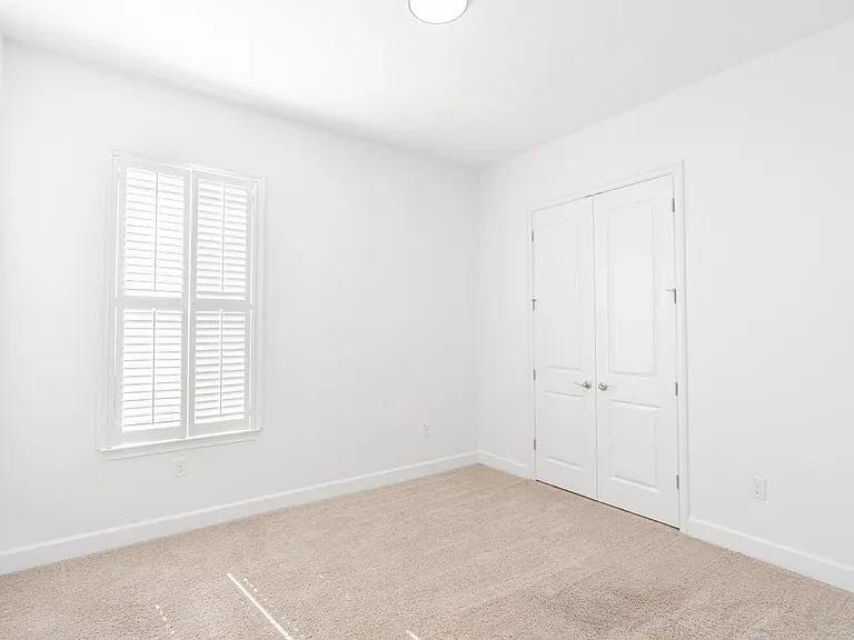 10667 Cardera Dr — Photo 41