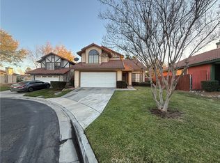 1209 W Morgan St, Rialto, CA 92376