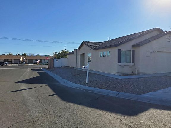2nd image of 3887 Featherbed Ct