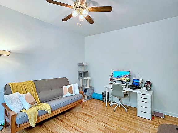3rd image of 70 W 71st St APT 2C